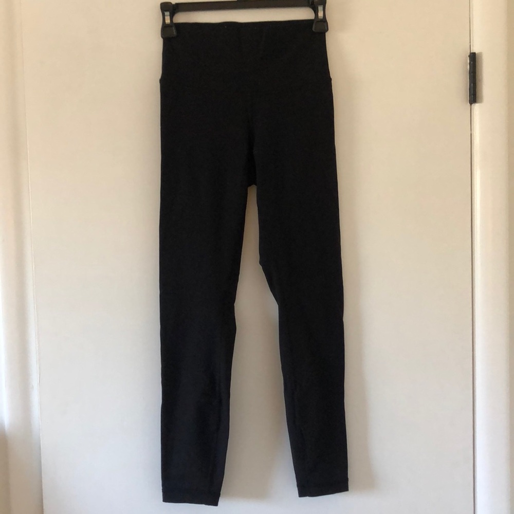 Lululemon black leggings